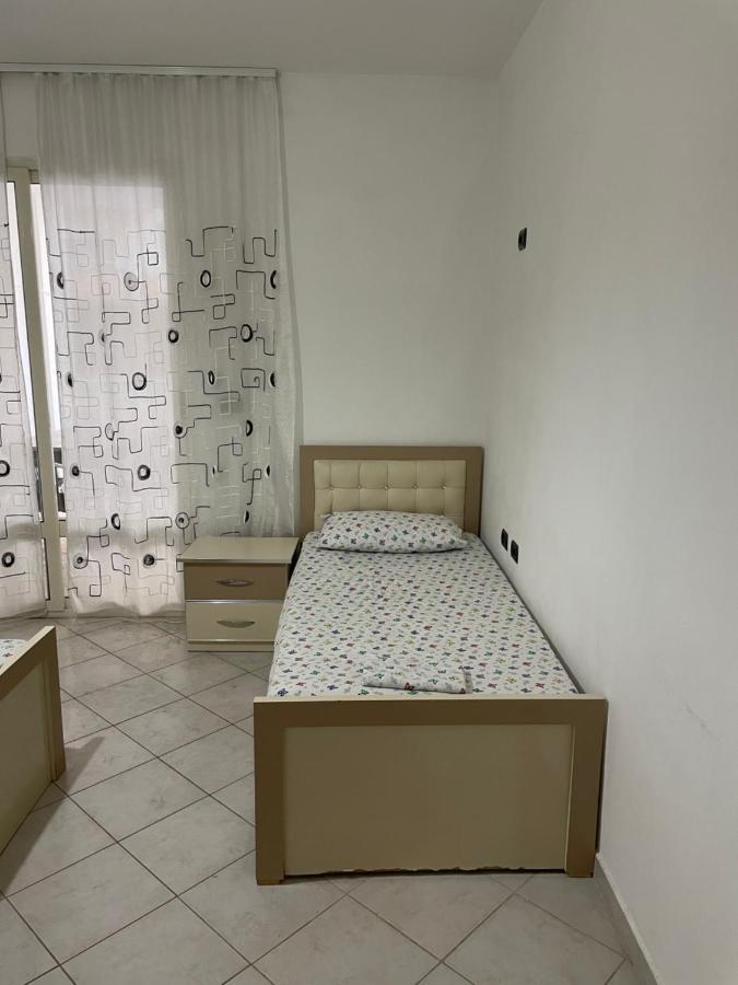 Cano Apartament Durres Exterior photo